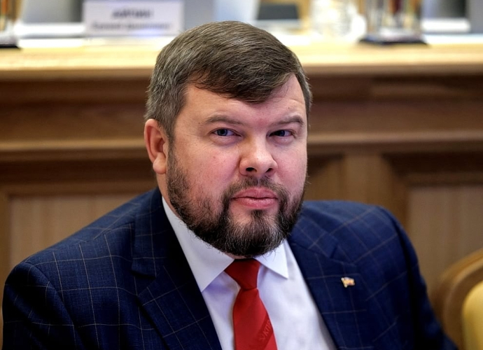 УГОЛ ЗРЕНИЯ. Артем Аминов: «Арифметика этих выборов — три пишем, шесть в уме» УГОЛ ЗРЕНИЯ. Артем Аминов: «Арифметика этих выборов — три пишем, шесть в уме»