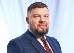 Артём Аминов поможет приобрести форму для юных футболистов Югорска Артём Аминов поможет приобрести форму для юных футболистов Югорска